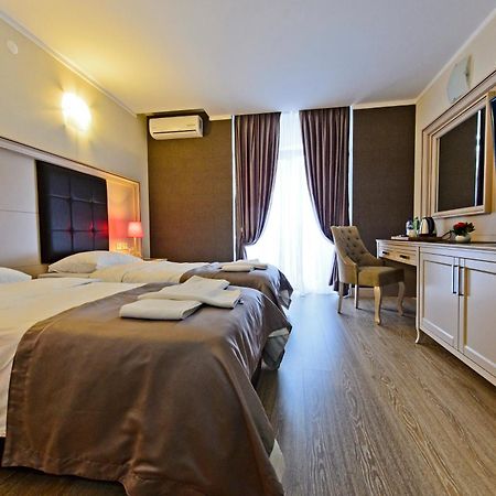 Hotel 19 Batum Dış mekan fotoğraf