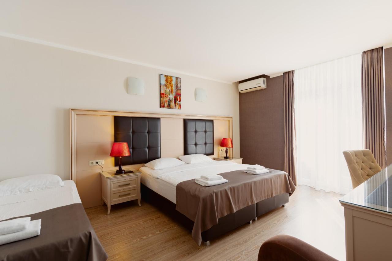 Hotel 19 Batum Dış mekan fotoğraf