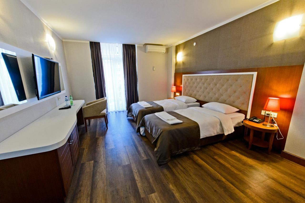 Hotel 19 Batum Dış mekan fotoğraf